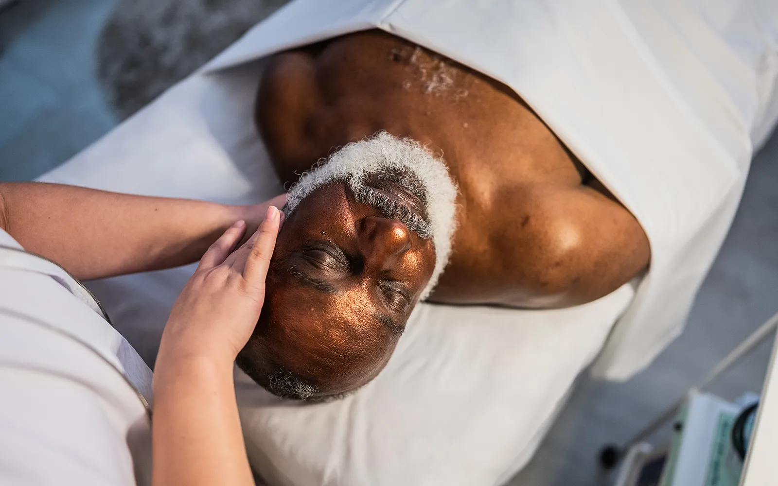 SP_26_AgingClients_Main_GettyImages-2165906728_1600