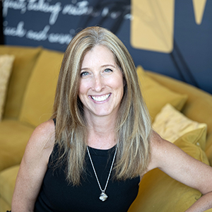 Image of Angie Parris.